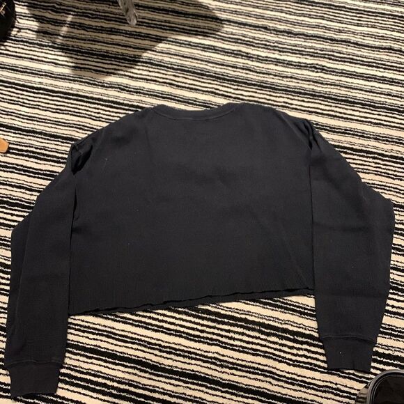 Black crew neck - Picture 3 of 3